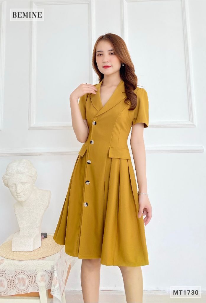 MT1730VANG - Đầm vest túi đắp giả xếp ly