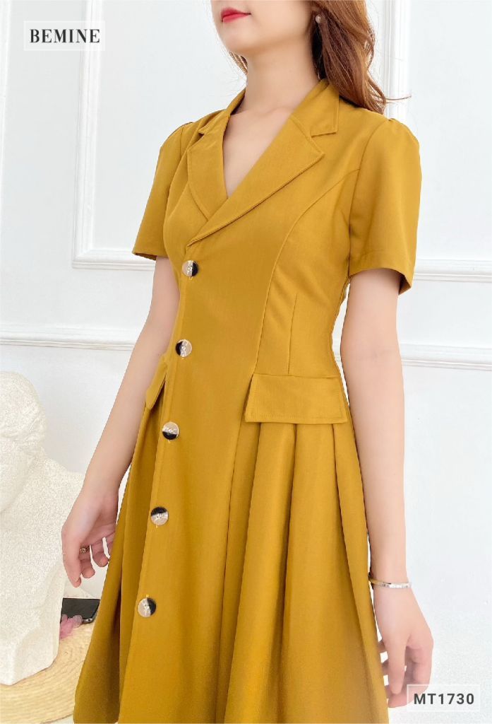 MT1730VANG - Đầm vest túi đắp giả xếp ly