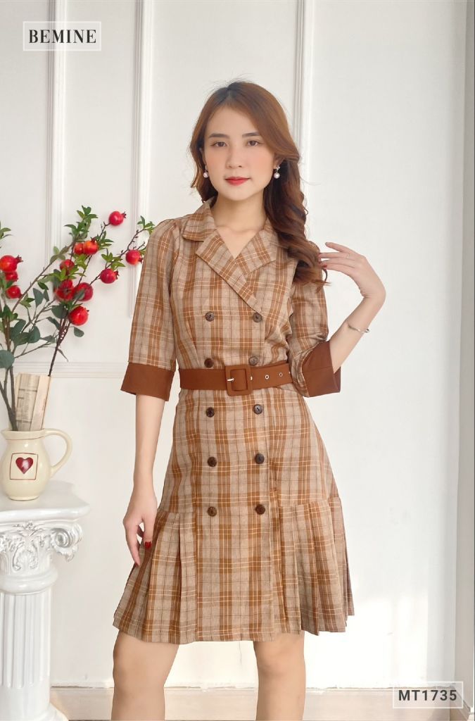 MT1735NAU - Đầm caro cổ vest đuôi cá