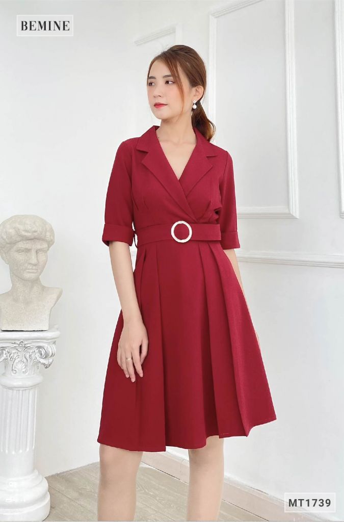 MT1739DO - Đầm cổ vest tay xếp ly xòe