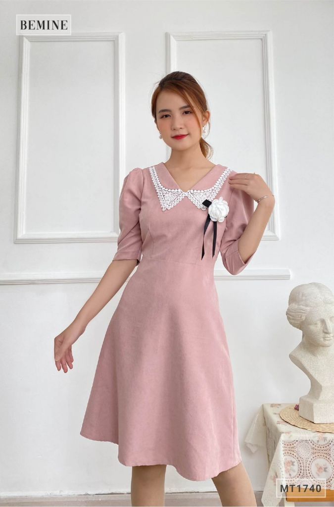 MT1740HONG - Đầm lay lỡ nơ cổ đính hoa