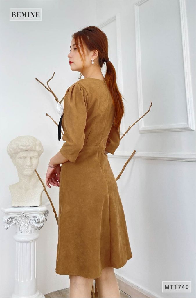 MT1740NAU - Đầm lay lỡ nơ cổ đính hoa