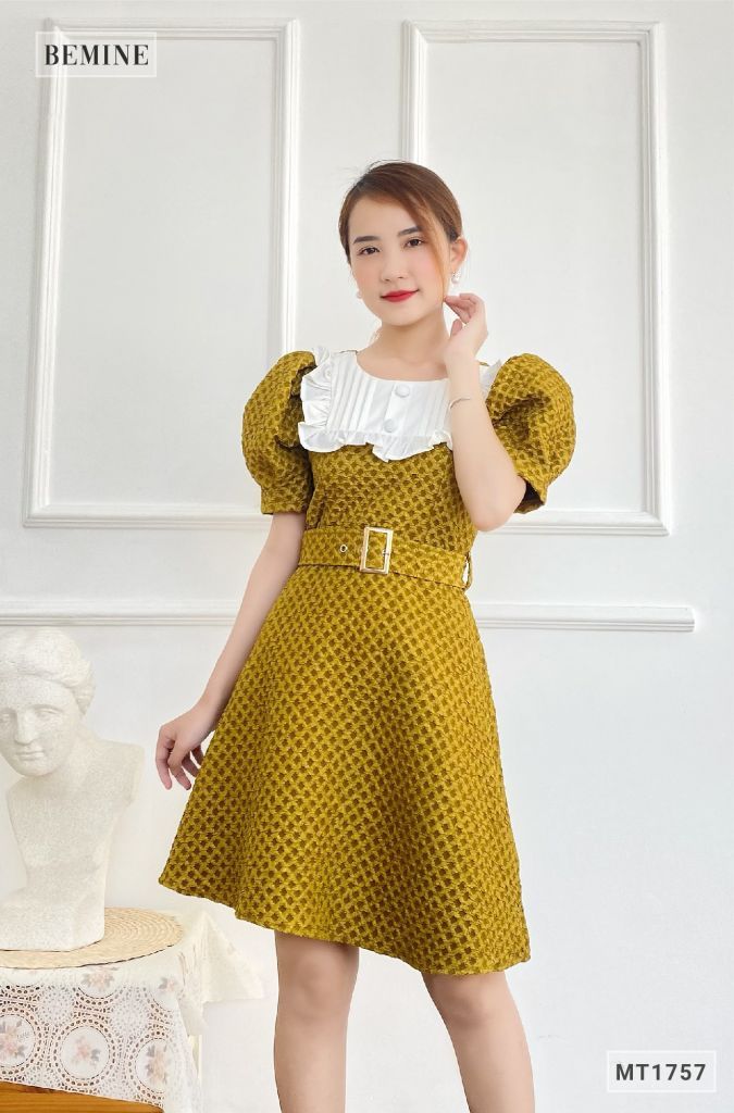 MT1757VANG - Đầm tapta phối cổ nịt thắt eo