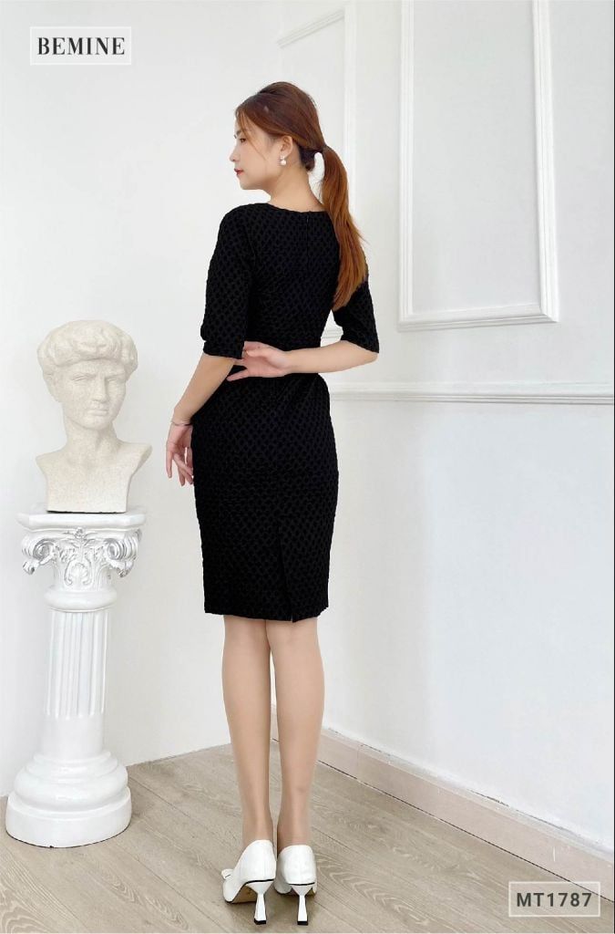 MT1787DEN - Đầm tapta body túi đắp