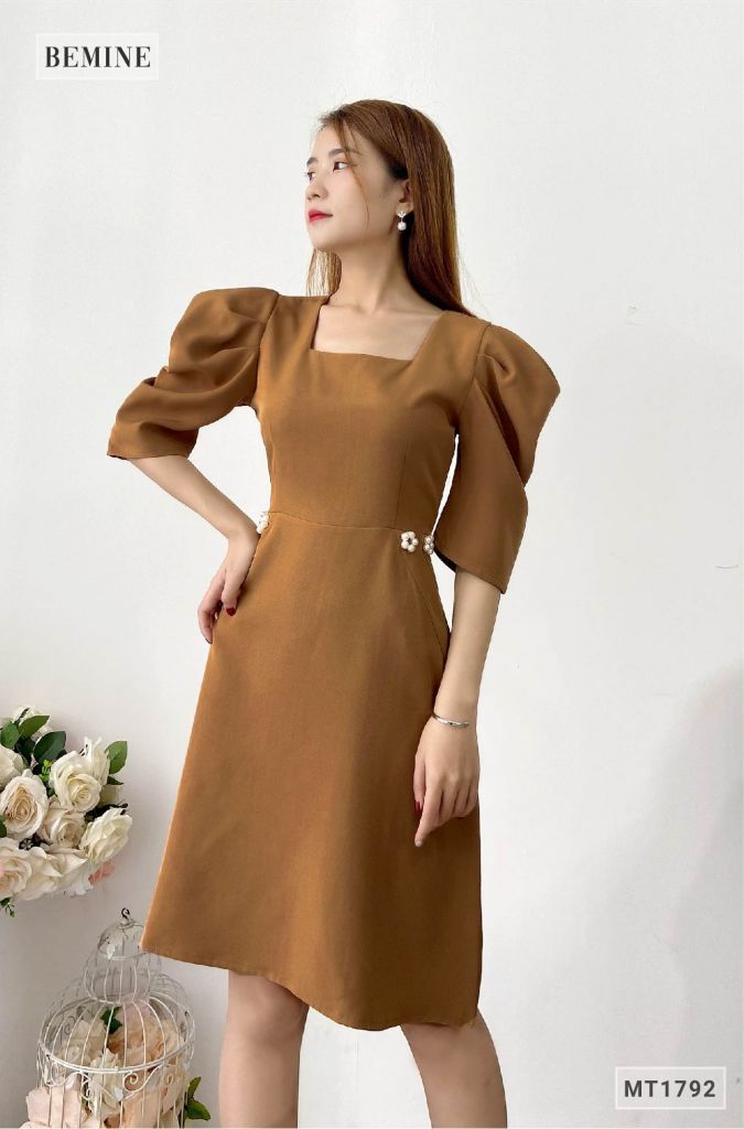 MT1792NAU - Đầm suông tay phối đính hoa