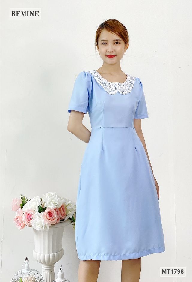MT1798XANH - Đầm xòe cổ phối ren