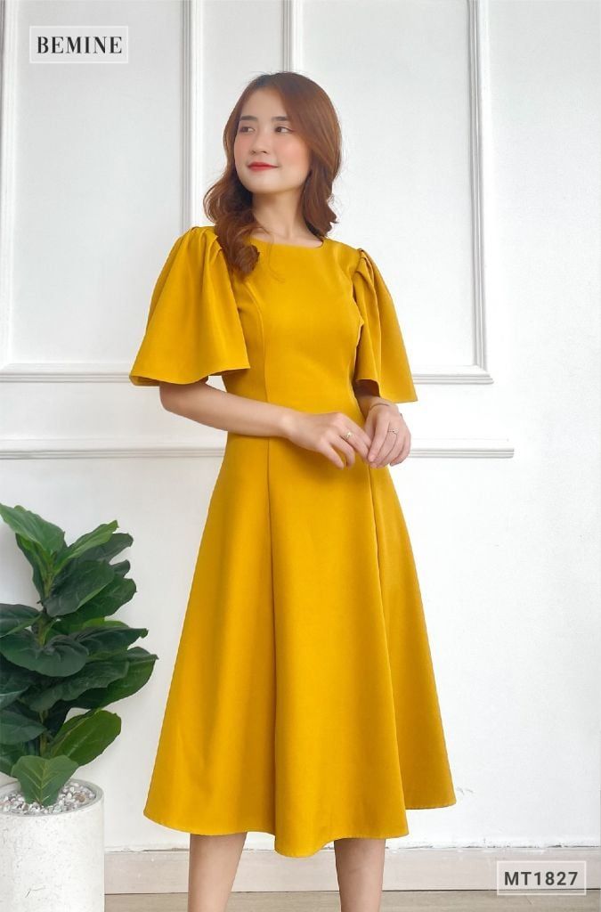 MT1827VANG - Đầm thanh lịch tay cánh tiên