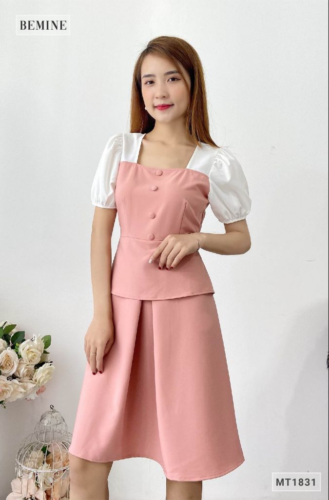 MT1831HONG - Đầm 2 tầng phối cổ nút bọc