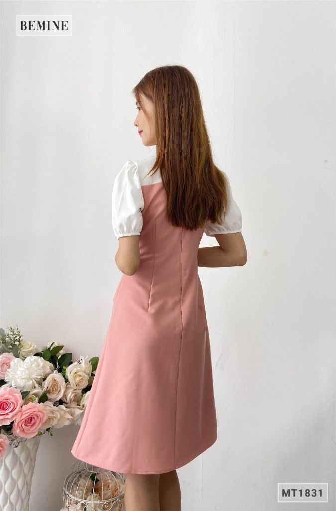 MT1831HONG - Đầm 2 tầng phối cổ nút bọc