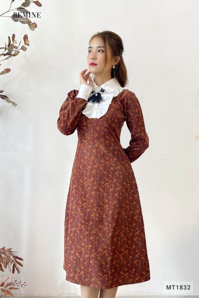 MT1832NAU - Đầm hoa tay dài cổ phối