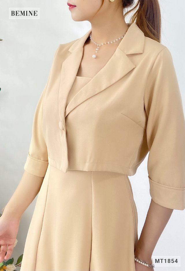 MT1854DA - Đầm 2 dây phối áo khoác tay lỡ