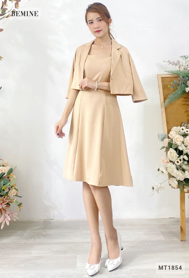 MT1854DA - Đầm 2 dây phối áo khoác tay lỡ