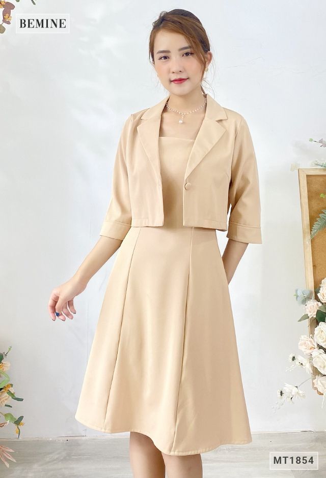 MT1854DA - Đầm 2 dây phối áo khoác tay lỡ