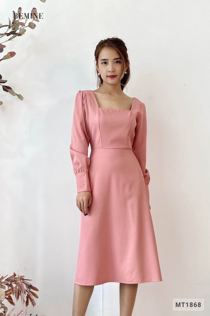 MT1868HONG - Đầm suông cổ vuông tay dài
