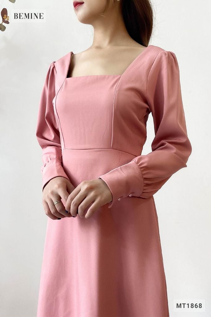 MT1868HONG - Đầm suông cổ vuông tay dài