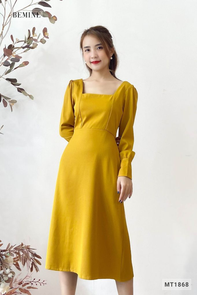 MT1868VANG - Đầm suông cổ vuông tay dài