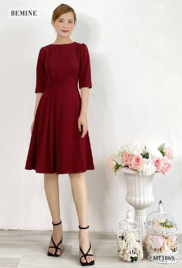 MT1869DO - Đầm xếp ly tay tửng nút eo
