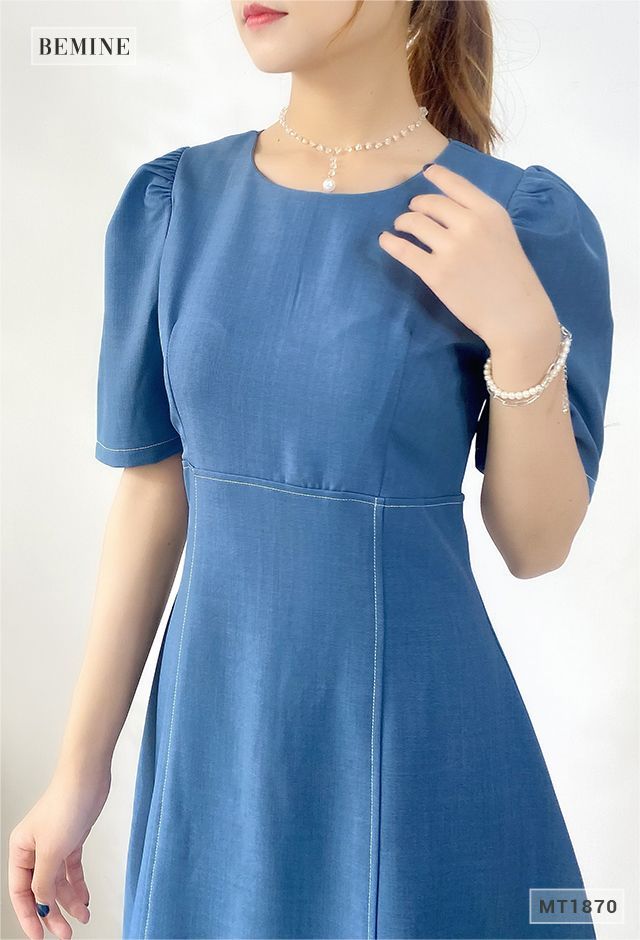MT1870XANH - Đầm suông cổ tròn tay xếp ly