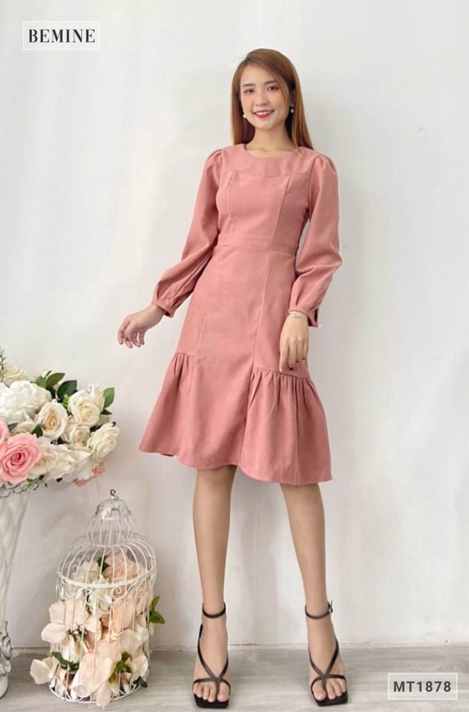 MT1878GACH - Đầm tay dài đuôi cá đáp ngực