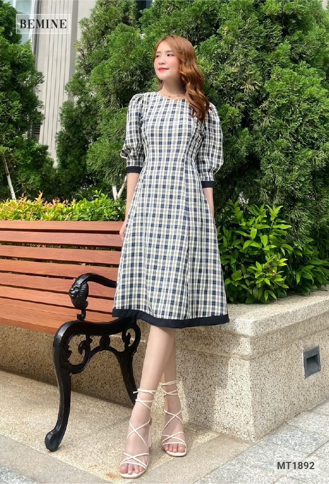 MT1892ĐEN - Đầm caro cổ điển