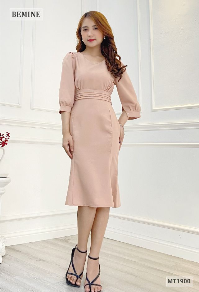 MT1900NAU - Đầm tay lỡ đuôi cá cột eo