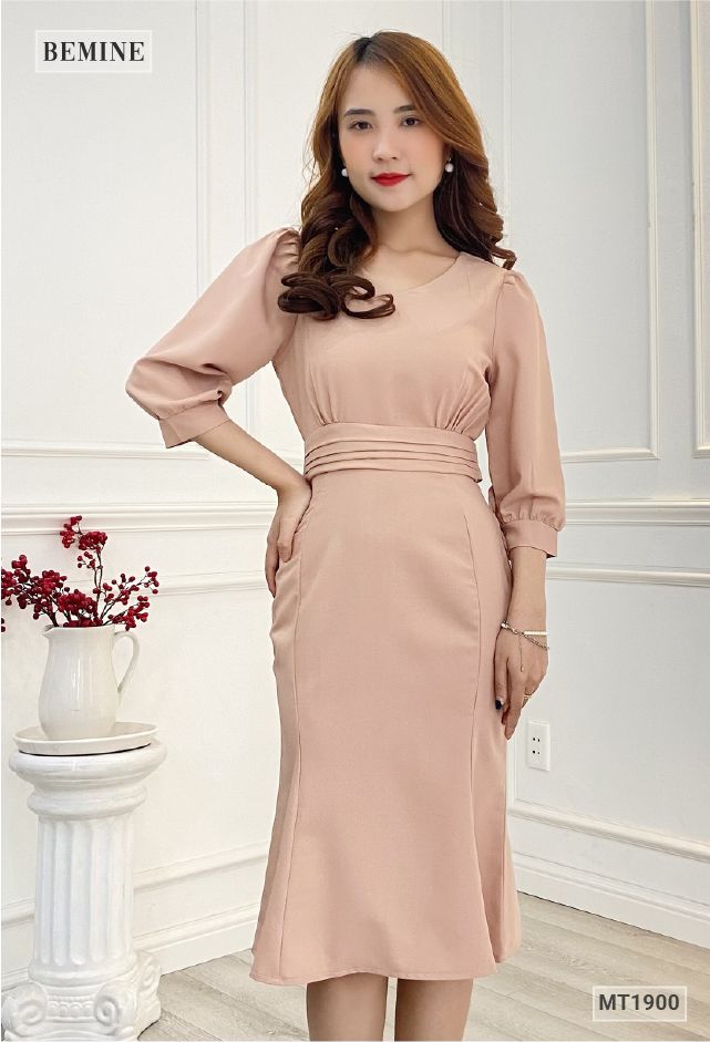 MT1900NAU - Đầm tay lỡ đuôi cá cột eo