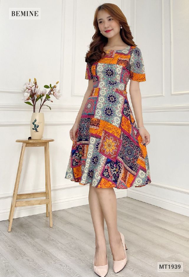 MT1939CAM - Đầm đơn giản họa tiết