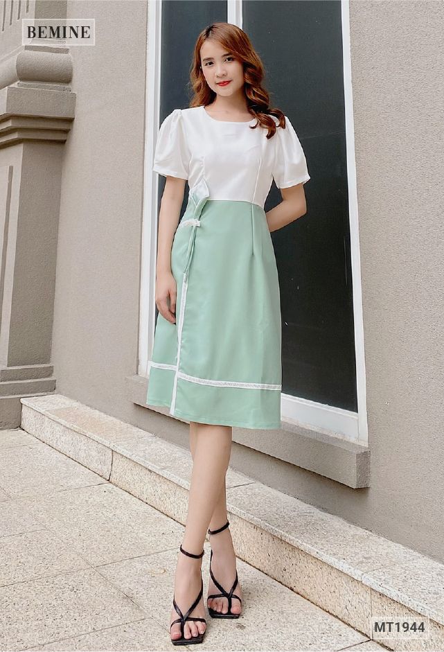 MT1944XANH - Đầm xanh phối trắng hoa eo