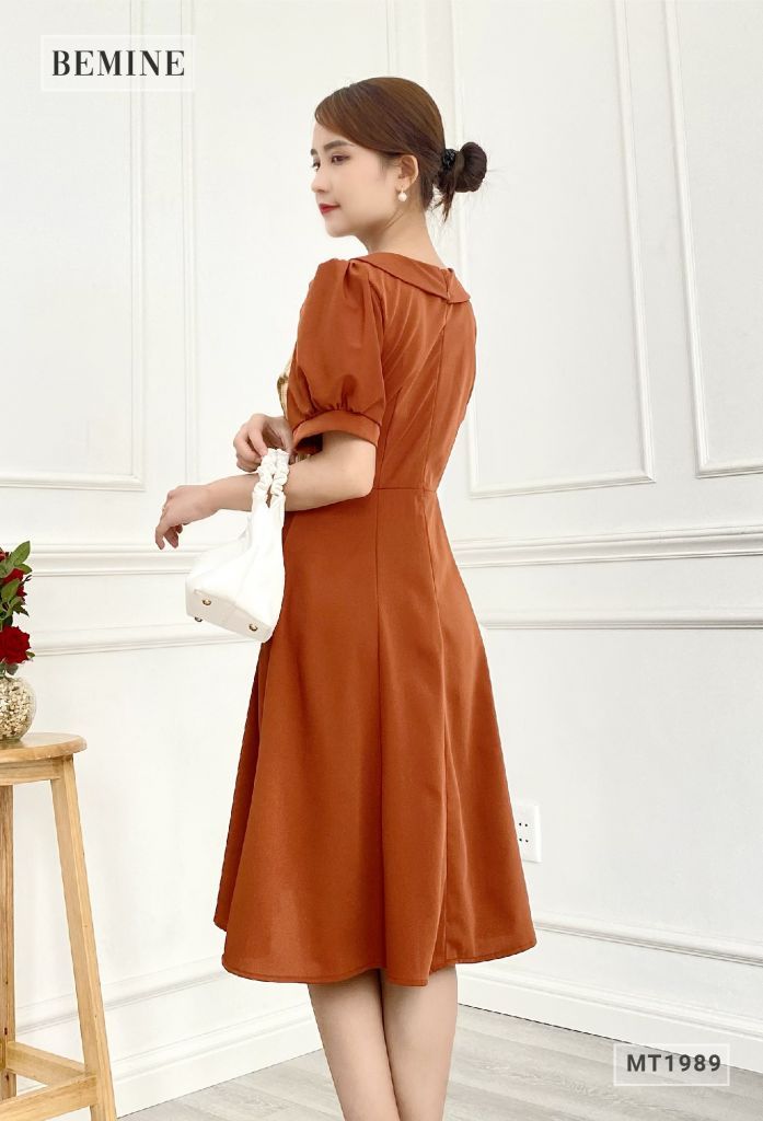MT1989NAU - Đầm suông cổ tròn phối caro