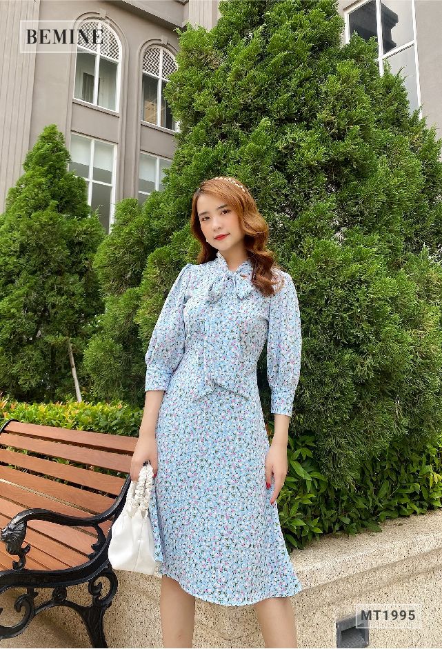 MT1995XANH - Đầm tay dài cổ thắt nơ tùng xòe