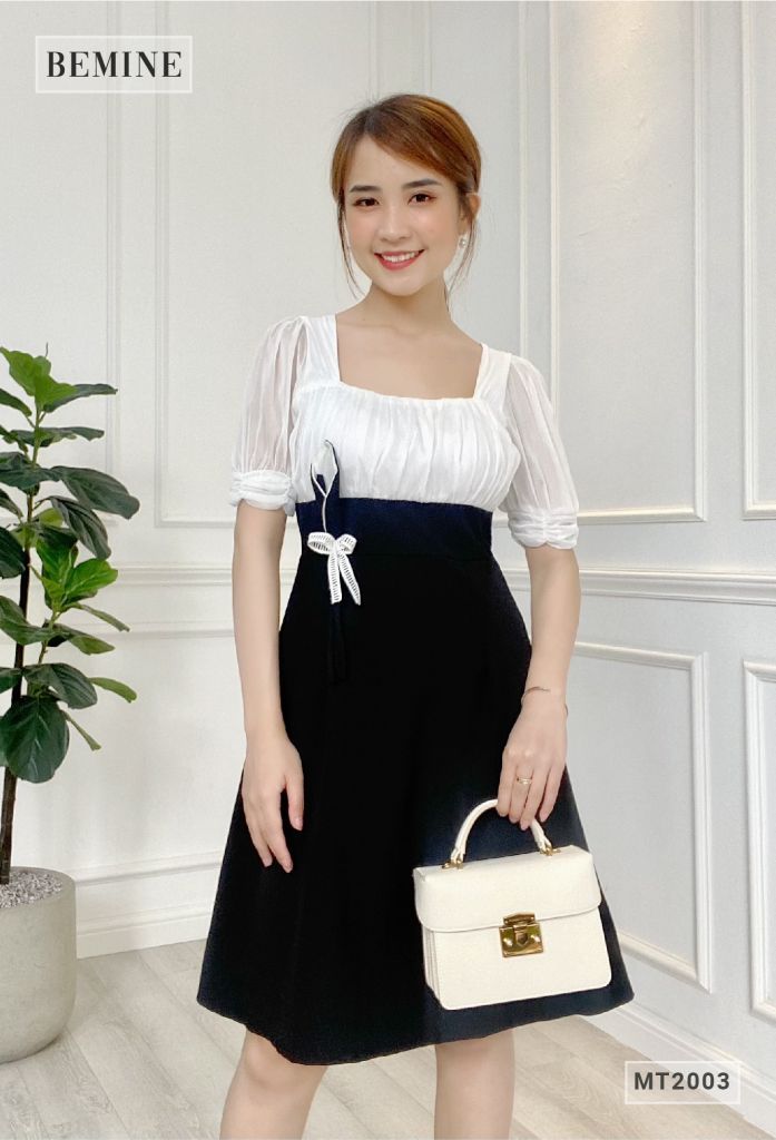 MT2003ĐEN - Đầm đen phối trắng cổ vuông