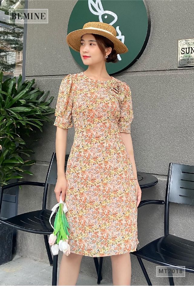 MT2018ĐO - Đầm bông hoa ngực