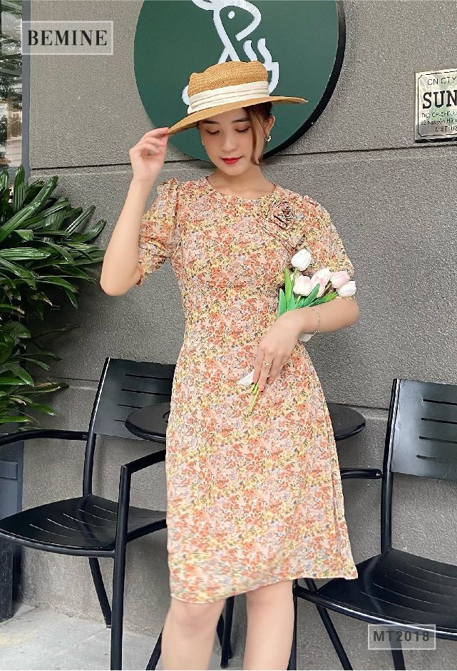 MT2018ĐO - Đầm bông hoa ngực