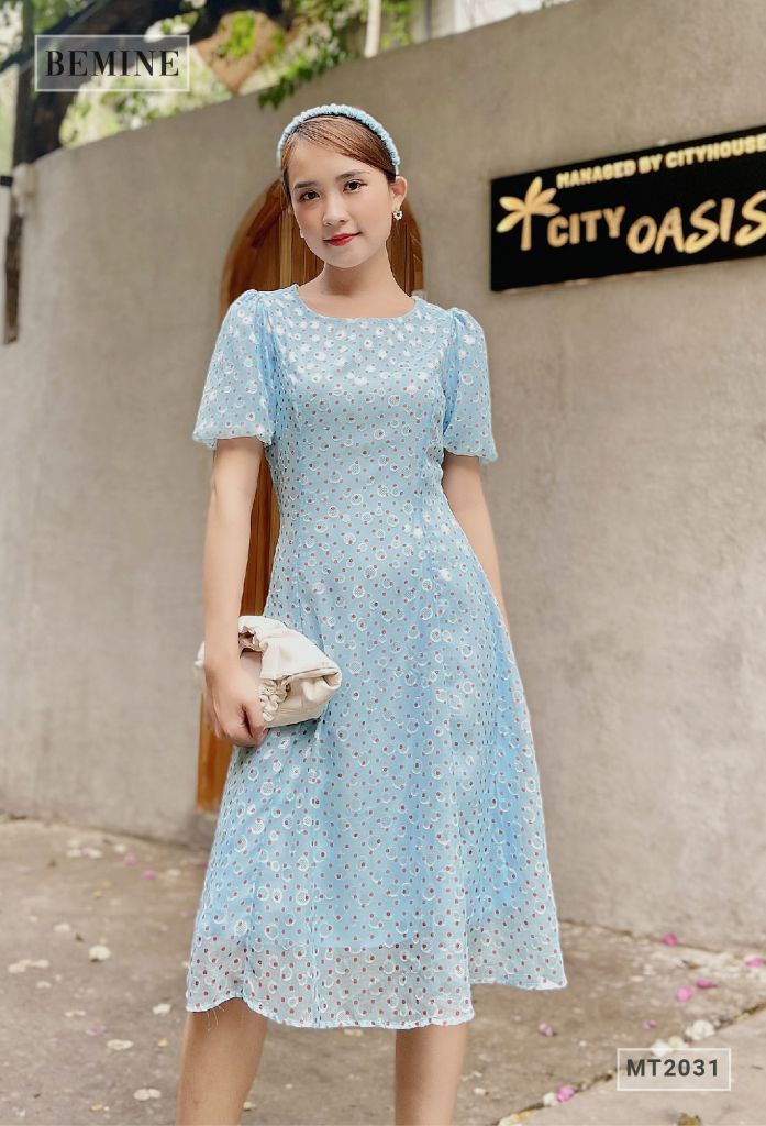 MT2031XANH - Đầm cổ tròn tay bồng chấm bi