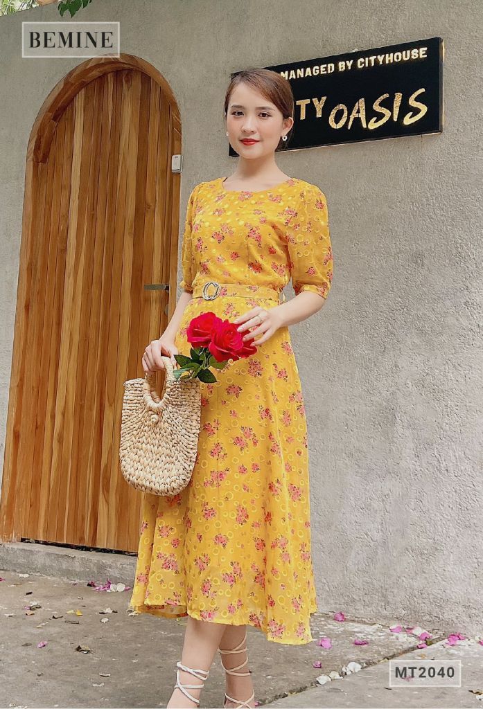 MT2040VANG - Đầm tay phồng khoen eo