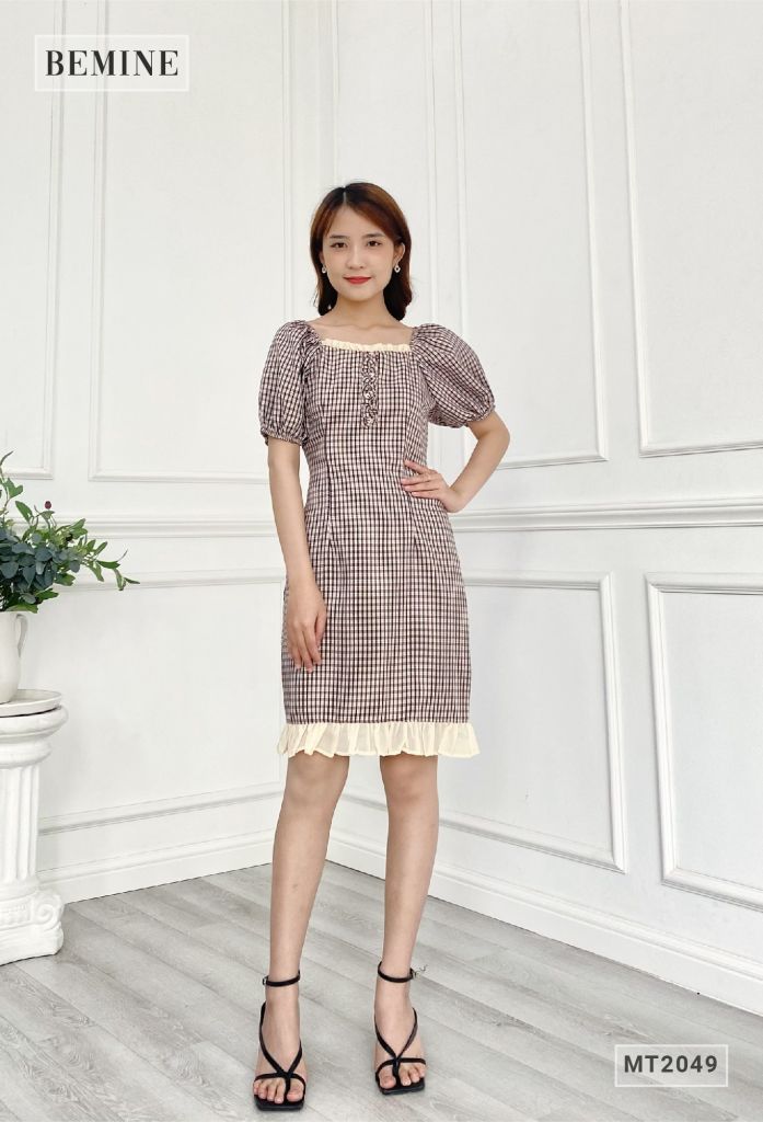 MT2049NAU - Đầm caro cổ vuông đuôi cá