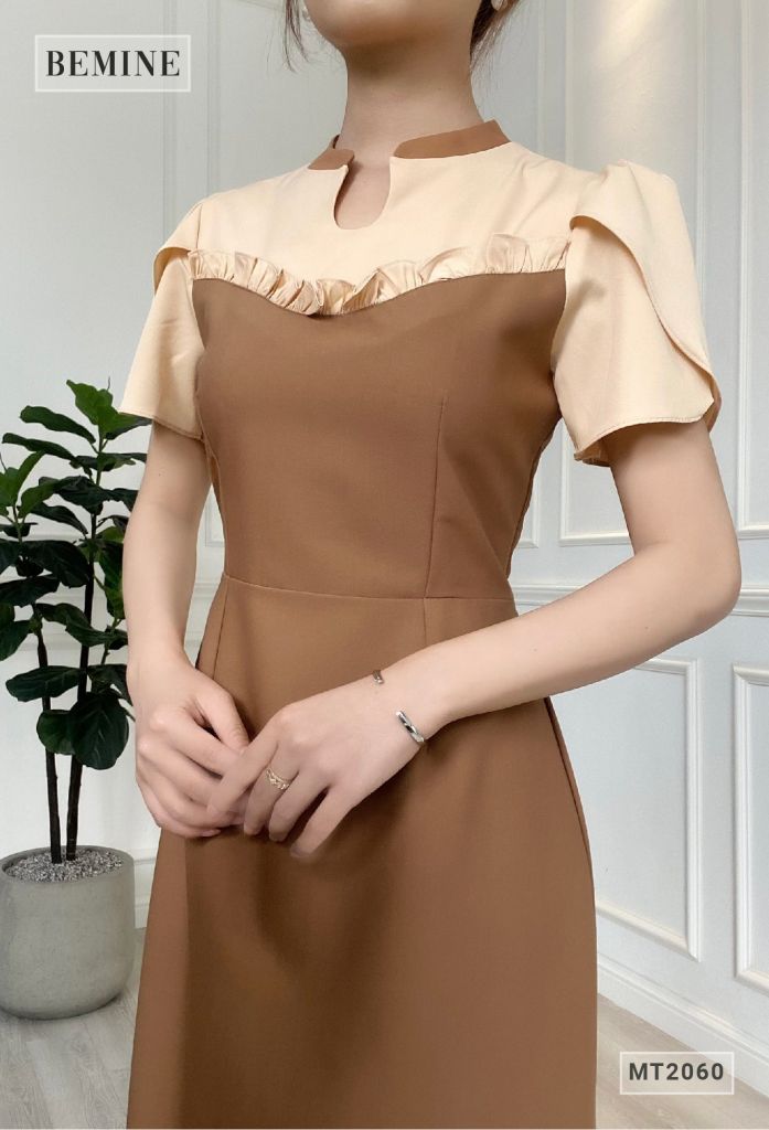MT2060NAU - Đầm suông tay cánh sen cổ phối