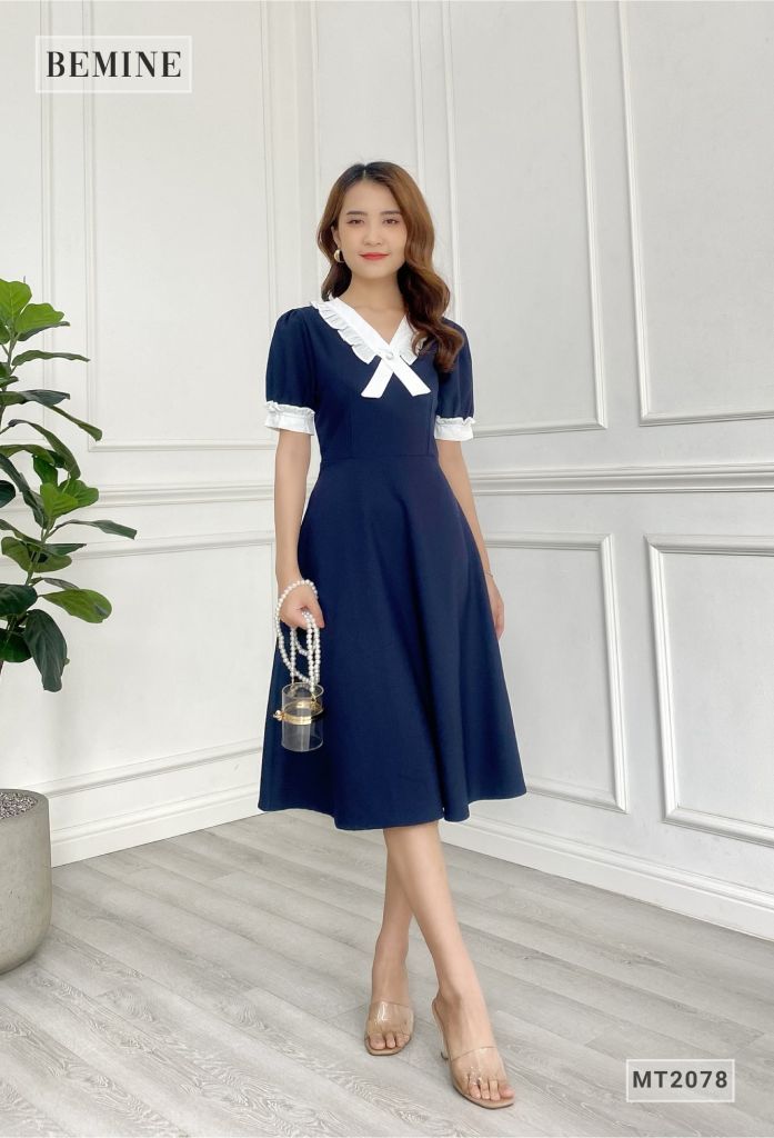 MT2078XANHDEN - Đầm nữ phối trắng bèo cổ