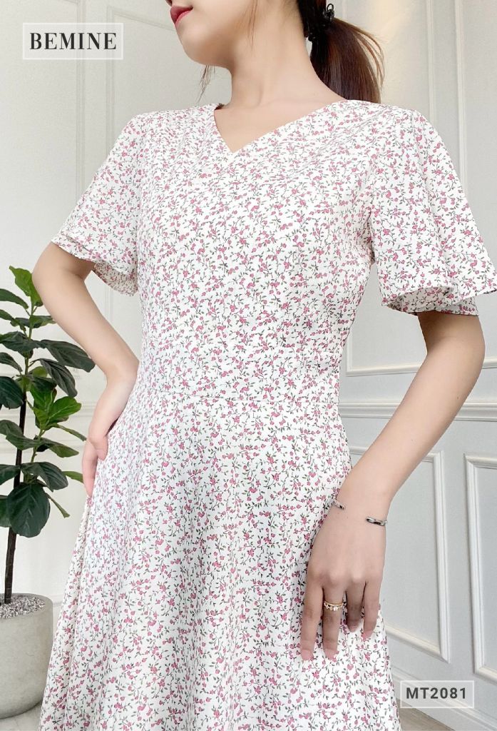 MT2081TRANG - Đầm 2 tầng cổ chéo tay cánh tiên