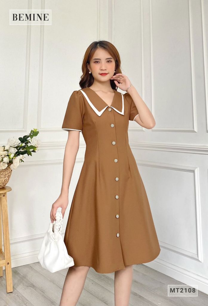 MT2108DA - Đầm suôn cổ phối đính nút dọc