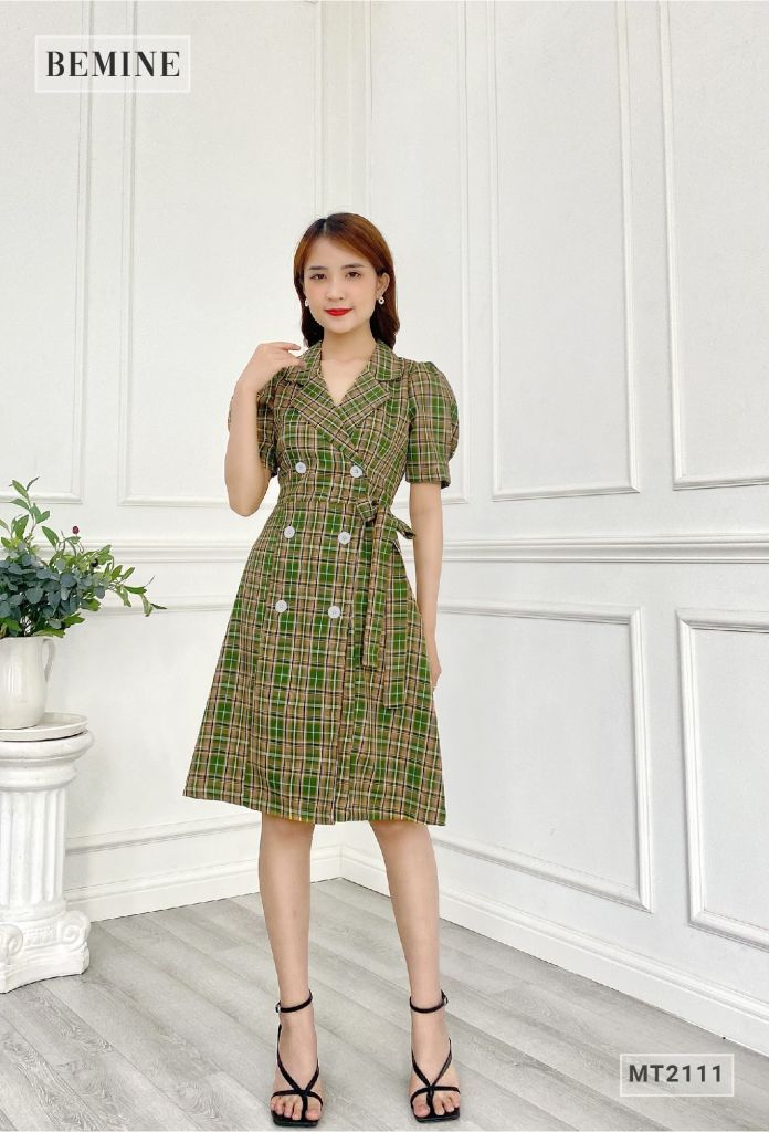 MT2111XANHLA - Đầm caro cổ vest cột nơ eo