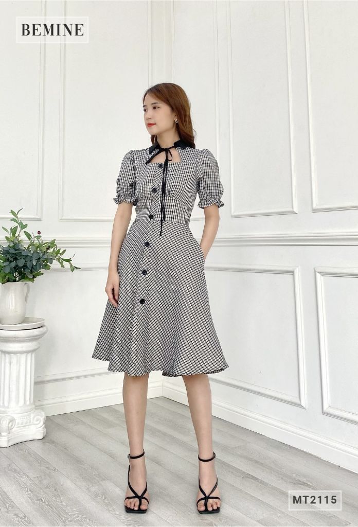 MT2115ĐEN - Đầm caro cổ thắt nơ