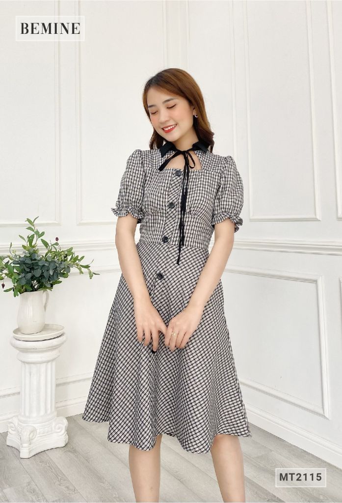 MT2115ĐEN - Đầm caro cổ thắt nơ