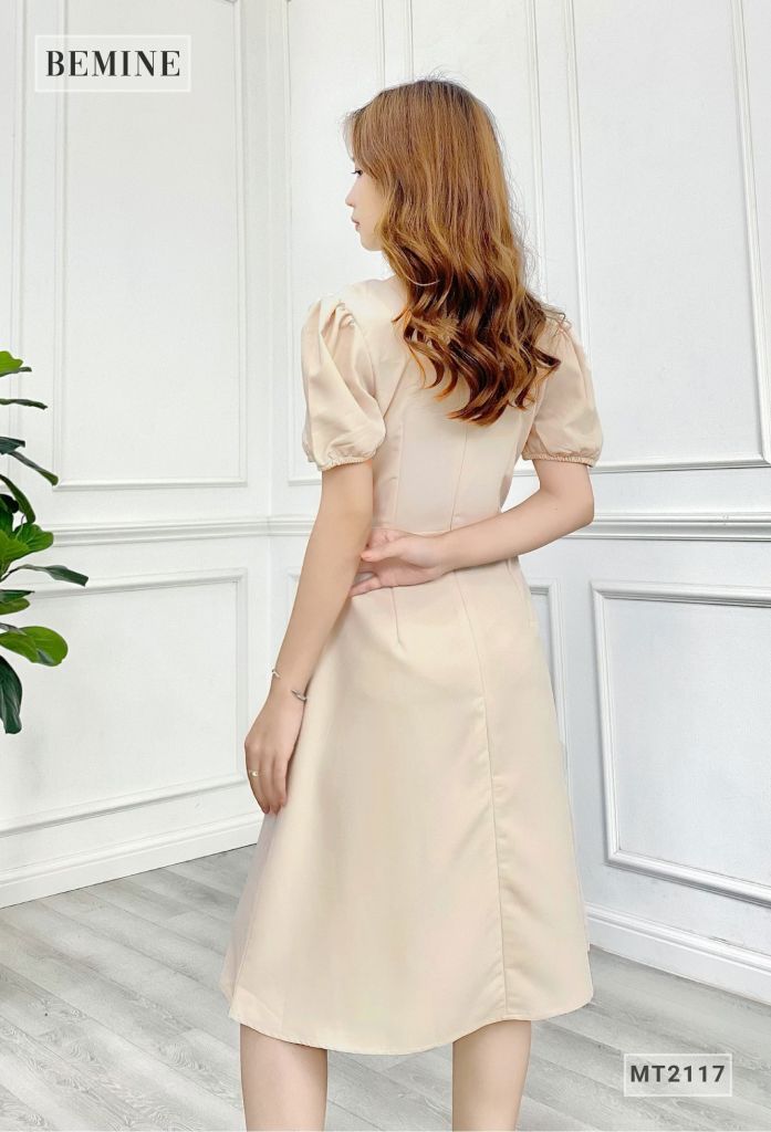 MT2117DA - Đầm suôn cổ vuông đính nút