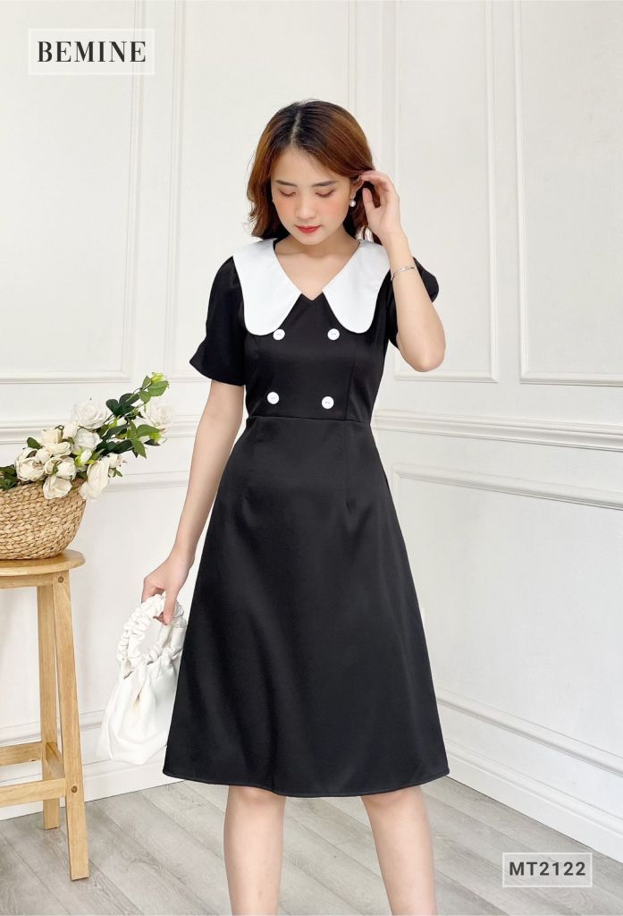 MT2122ĐEN - Đầm chữ A đính nút cổ phối