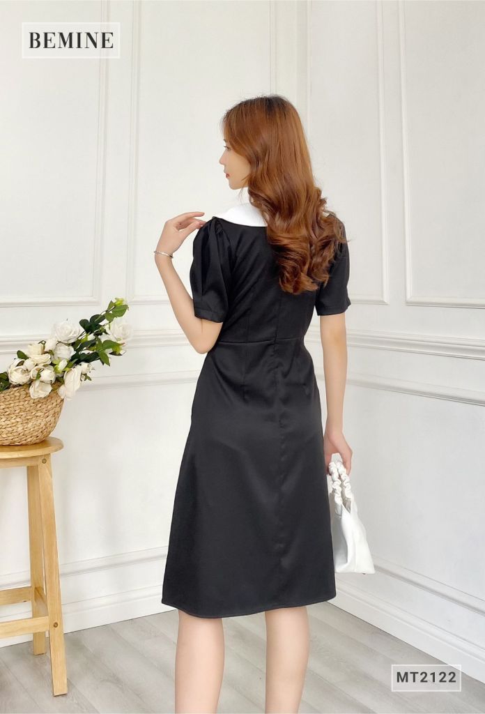 MT2122ĐEN - Đầm chữ A đính nút cổ phối