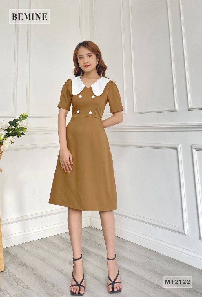 MT2122NAU - Đầm chữ A đính nút cổ phối