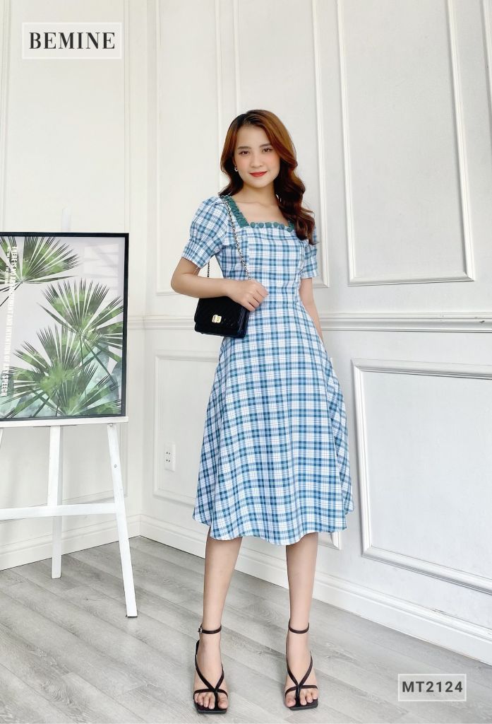 MT2124XANH - Đầm xòe phối cổ vuông nút đính