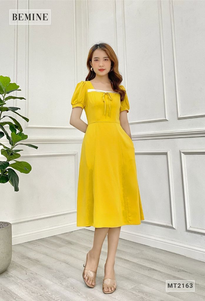 MT2163VANG - Đầm xòe phối cổ cột nơ