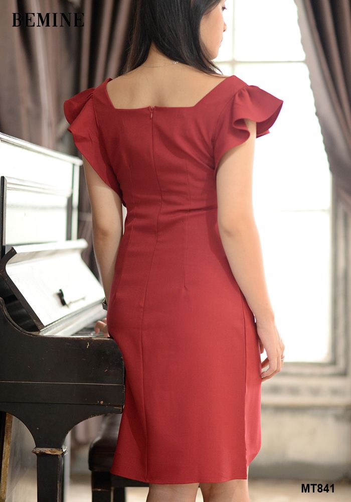 MT841 - Đầm xếp ly eo tà chéo